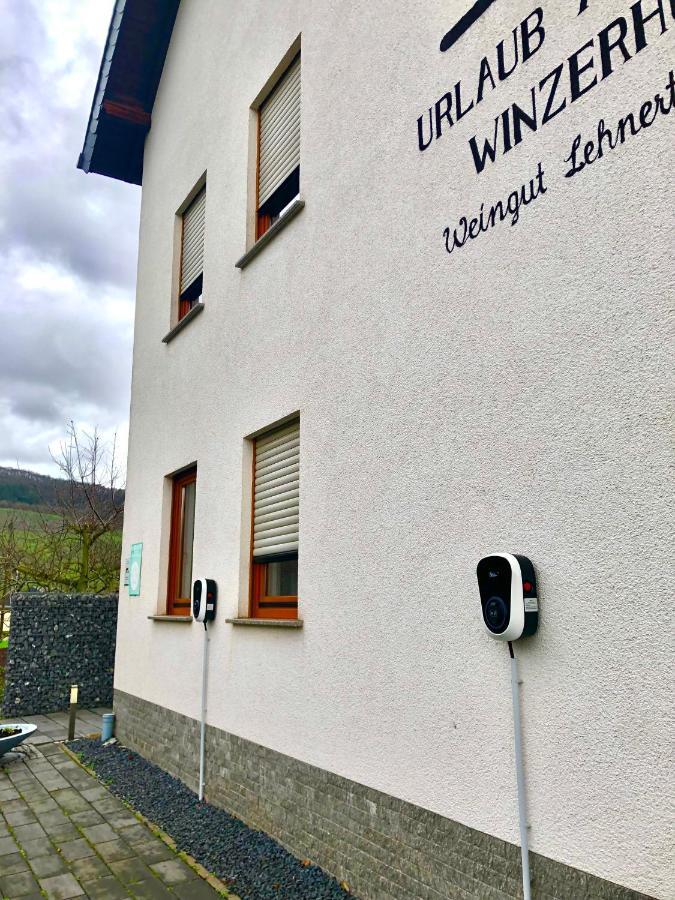 Weingut Lehnert-Spaeter Piesport Exterior photo